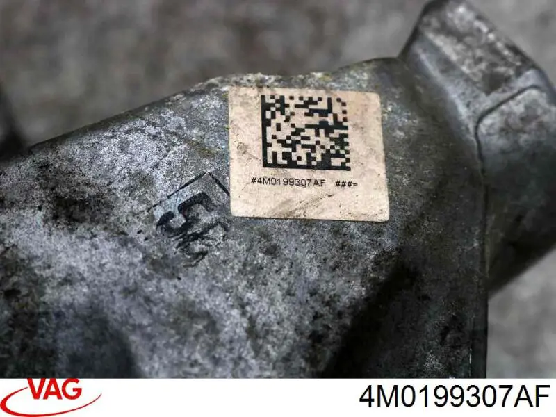 4M0199307AF VAG Кронштейн подушки (опоры) двигателя левой