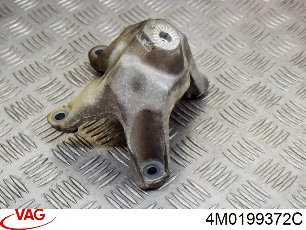 Опора двигателя VAG 4M0199372HC