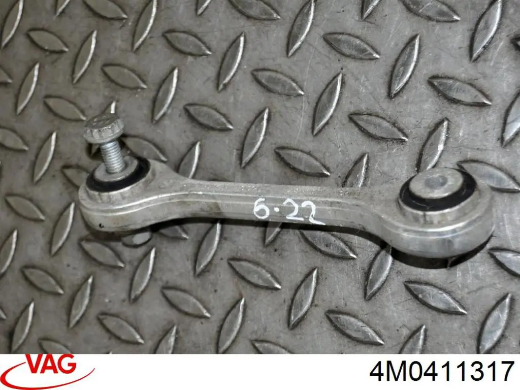 Compre 4M0411317 VAG Montante de estabilizador dianteiro