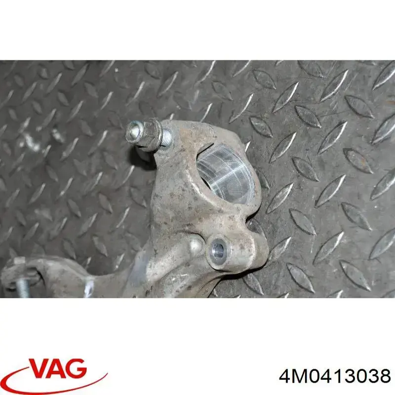 Вилка амортизатора переднего нижняя правая VAG 4M0413038 цена, от 28.56 USD