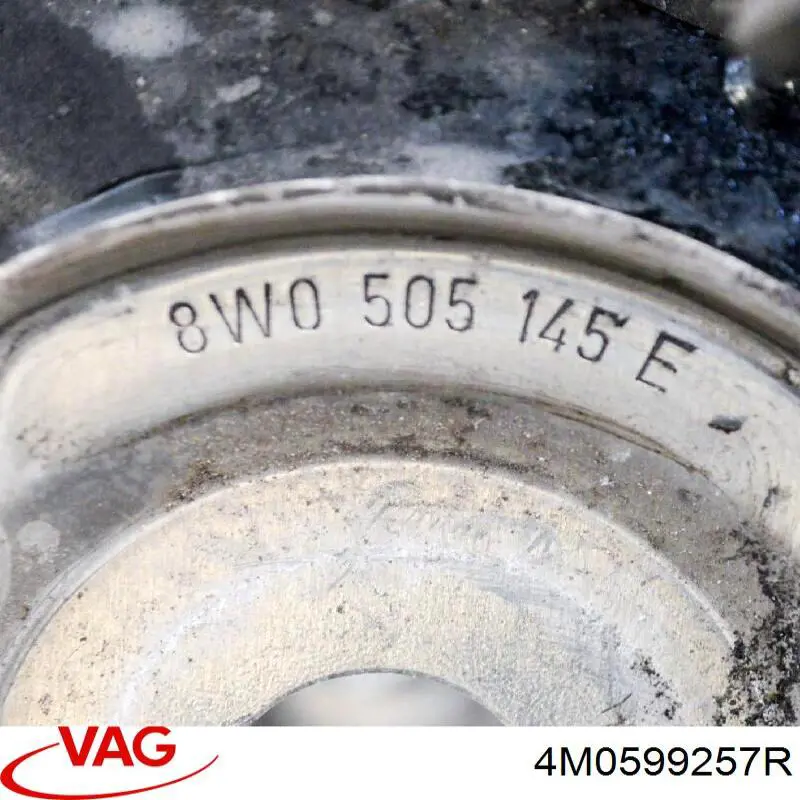 Сайлентблок балки моста на Audi Q7  4MB, 4MG, 4MQ