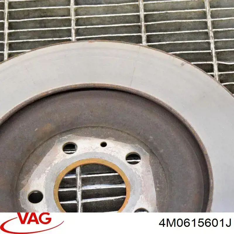 Задний дисковый тормоз VAG 4M0615601J