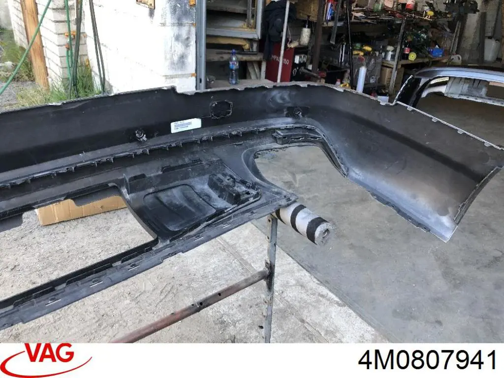 Юбка заднего бампера VAG 4M0807941 цена, от 56.37 USD