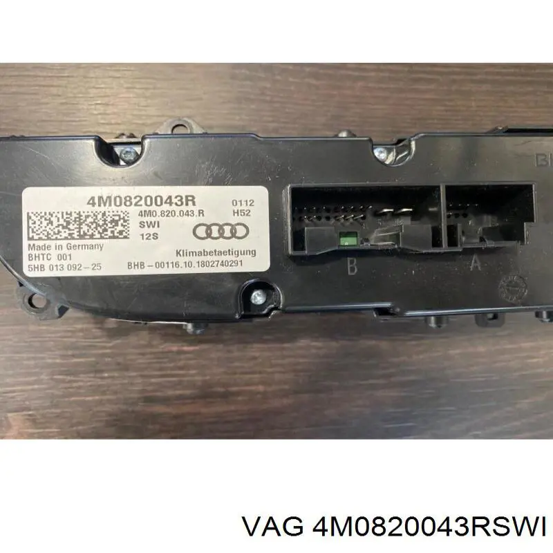 4M0820043RSWI VAG unidade de controlo dos modos de aquecimento/condicionamento