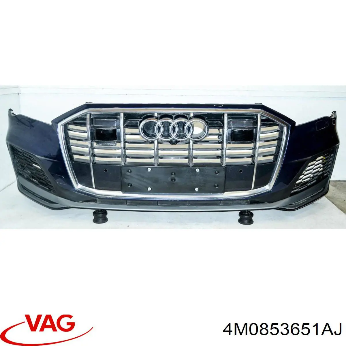 Облицовка радиатора VAG 4M0853651AJ цена, от 183.41 USD