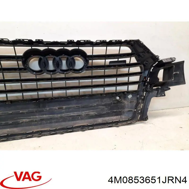 4M0853651JRN4 VAG Решетка радиатора
