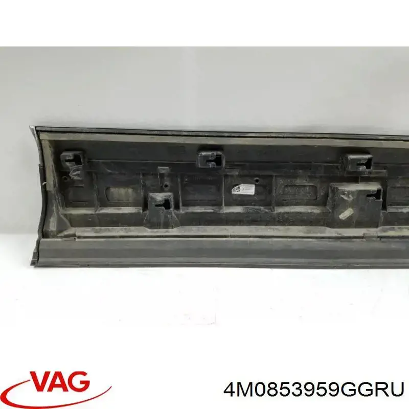 4M0853959GGRU VAG 