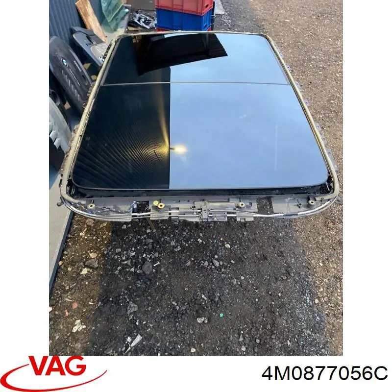 Купить 4M0877056A VAG Крышка люка крыши задняя