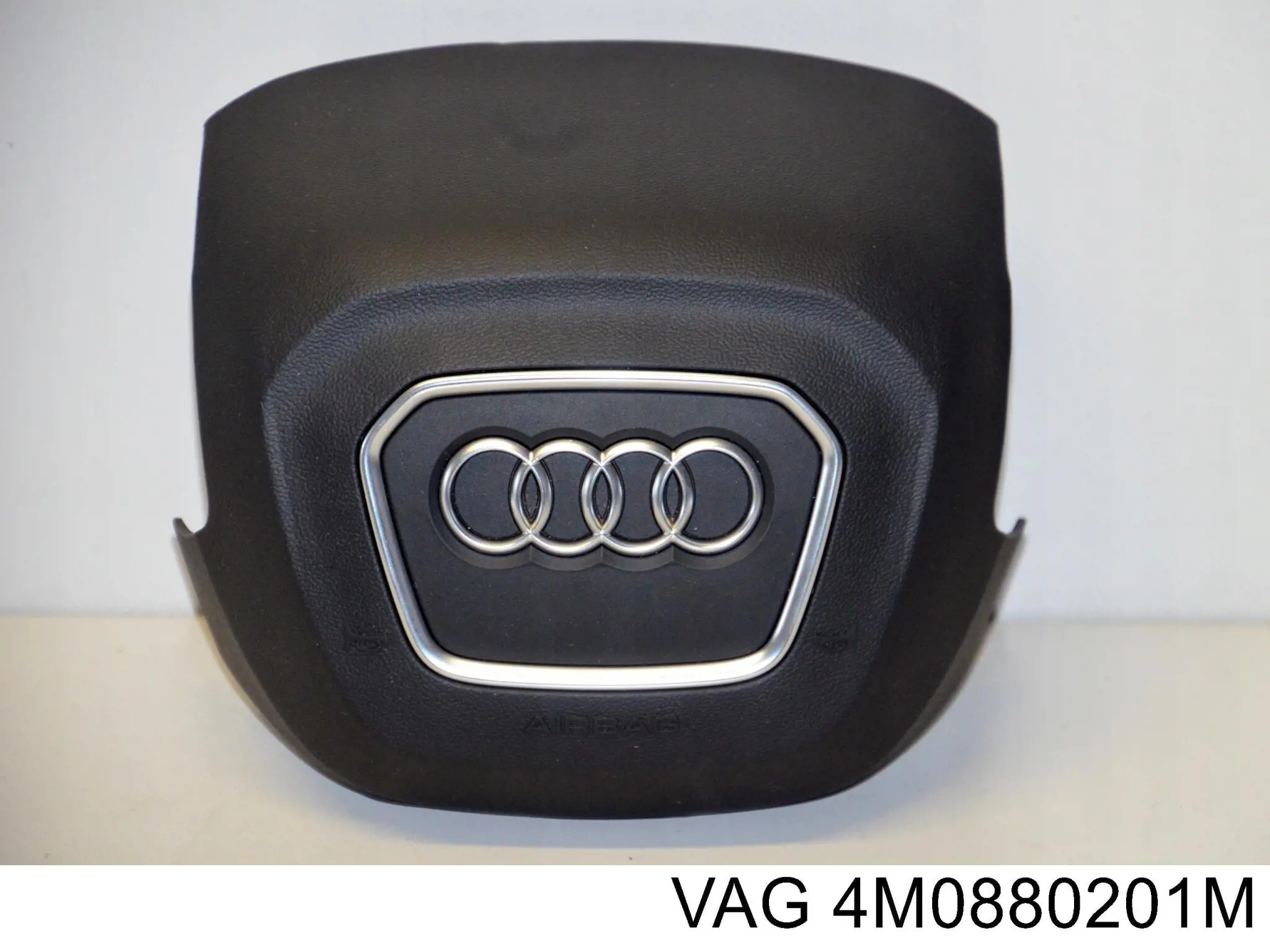 4M0880201M VAG Подушка безопасности водителя