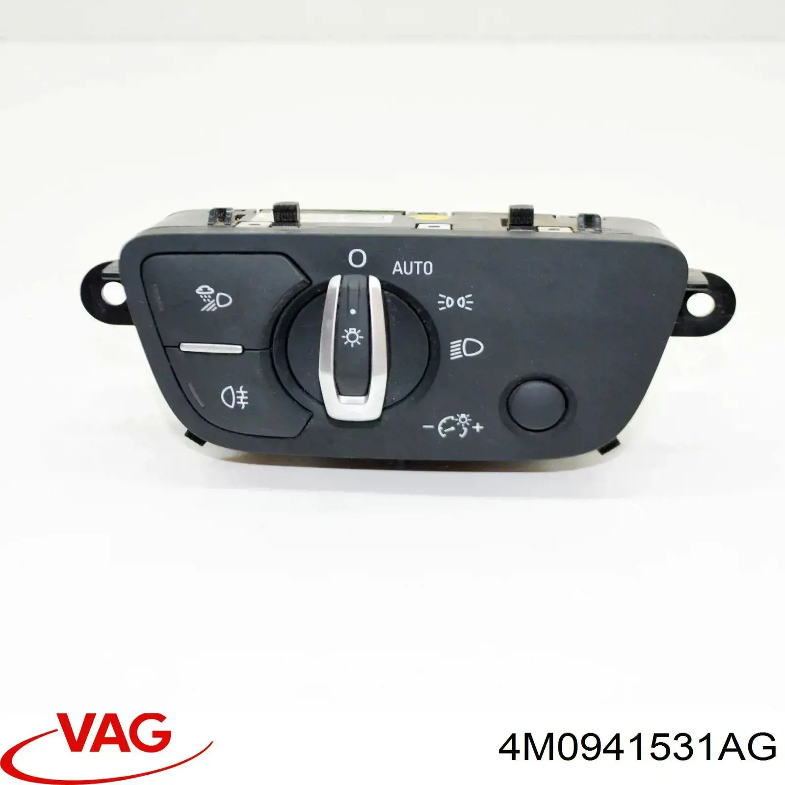 Переключатель света фар на "торпедо" VAG 4M0941531AG