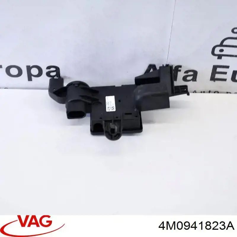  VAG 4M0941823A