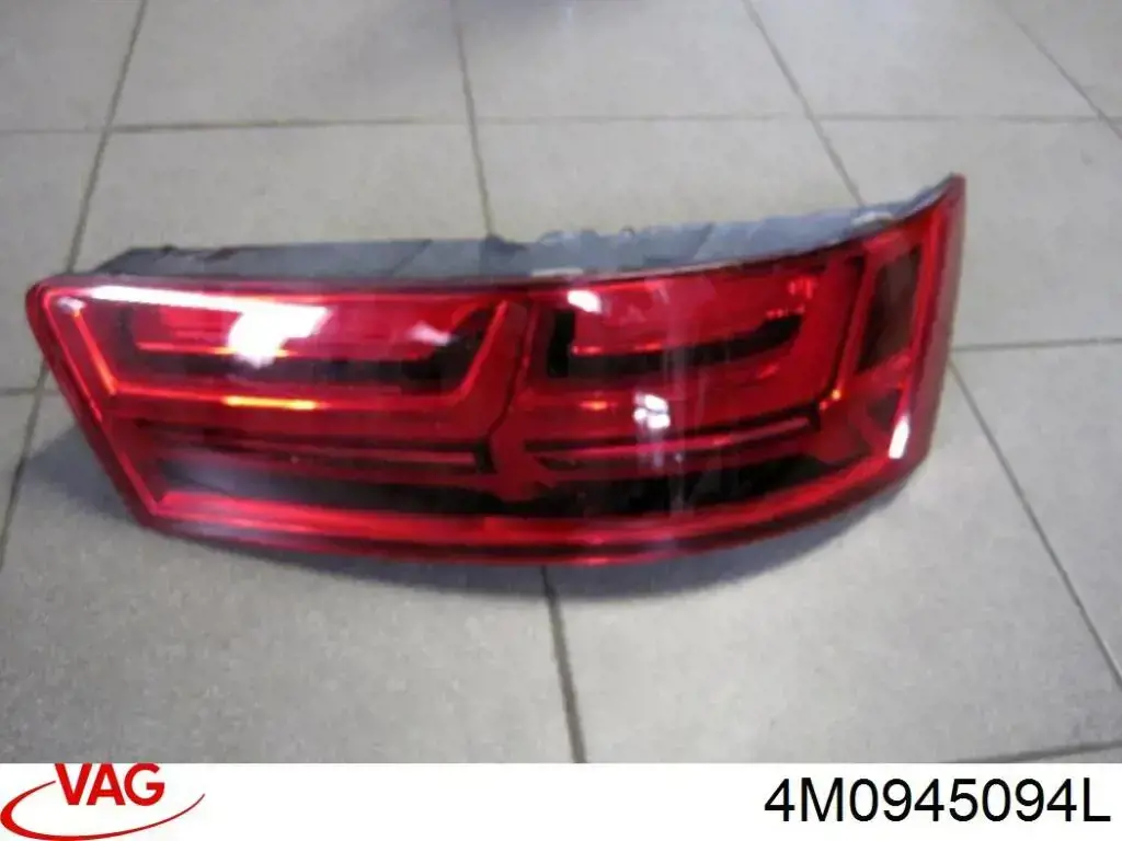 Купить 4M0945094L VAG Задняя правая фара