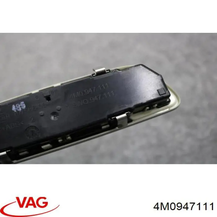 Плафон освещения салона (кабины) задний 4M0947111ET1 VAG