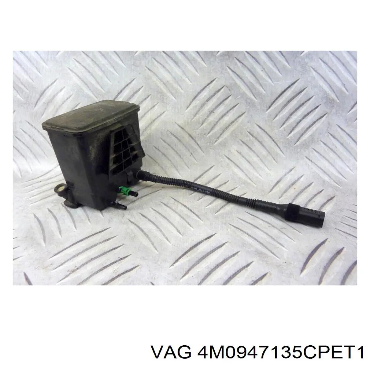 Плафон салона 4M0947135CPET1 VAG