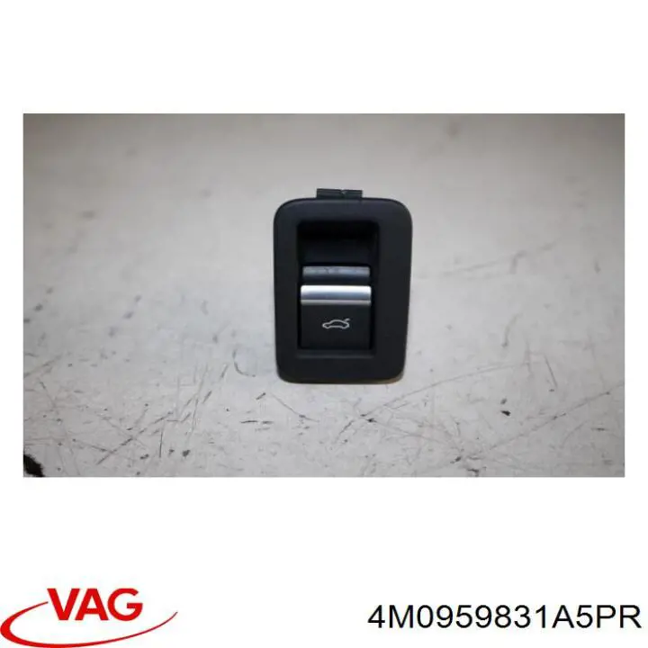 Кнопка салона привода крышки багажника (двери 3/5-й (ляды) VAG 4M0959831A5PR