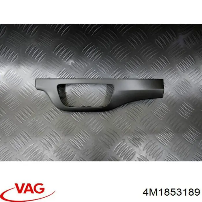 Молдинг (накладка) приборной панели "торпедо" левый VAG 4M1853189 цена, от 22.57 USD
