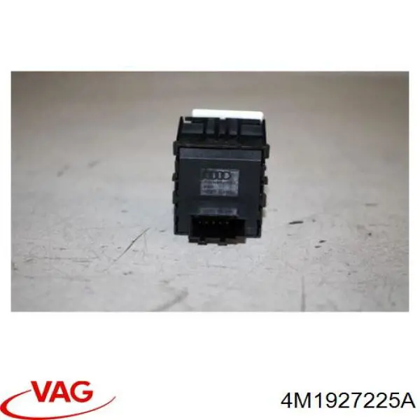 Клавиша электромеханического стояночного тормоза VAG 4M1927225A цена, от 3.80 USD