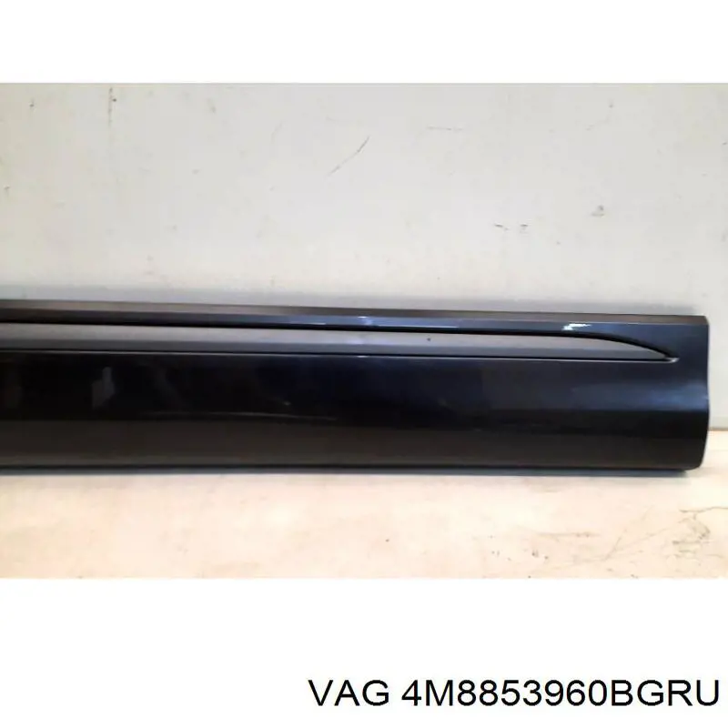 4M8853960BGRU VAG 