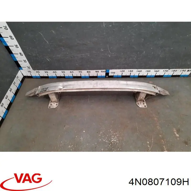 Шина бампера переднего VAG 4N0807109F цена, от 168.13 USD