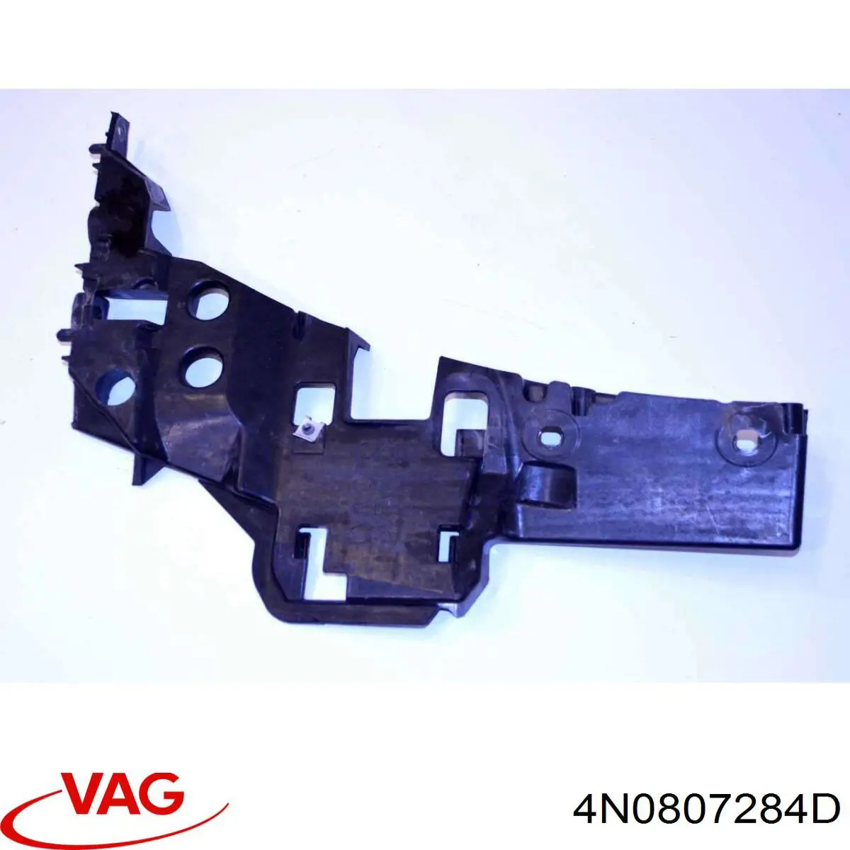 4N0807284D VAG Направляющая переднего бампера правая