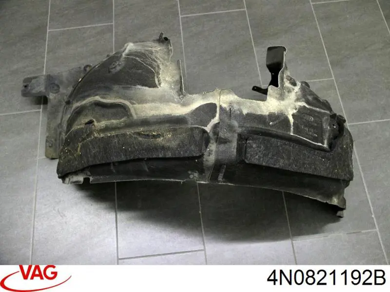 Купить 4N0821192B VAG Подкрылок передний правый