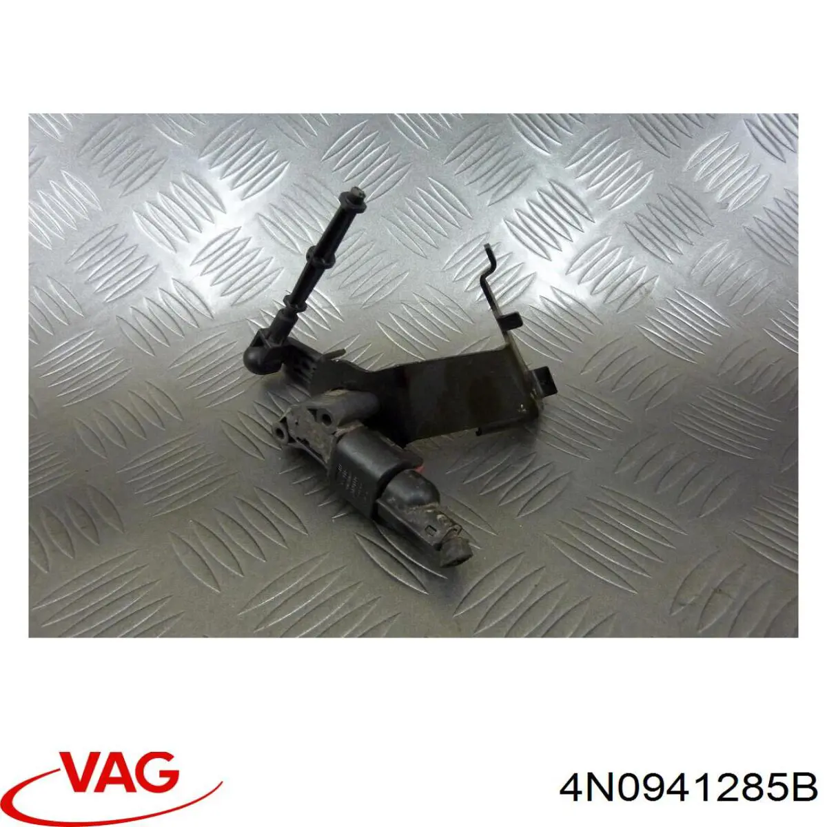 Датчик уровня положения кузова передний левый VAG 4N0941285B цена, от 54.99 USD