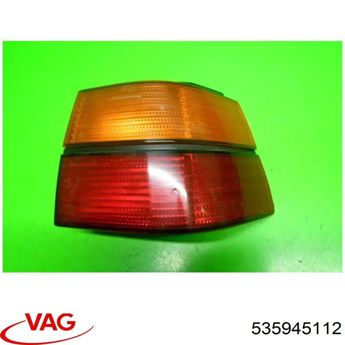 535945112 VAG Задний правый внешний фонарь