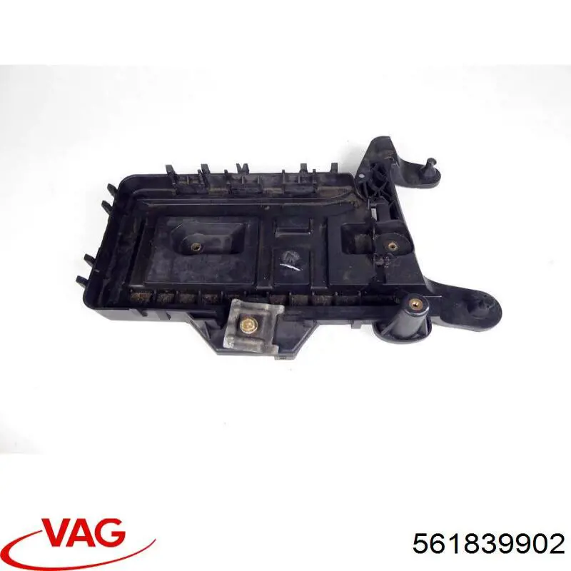  VAG 561839902