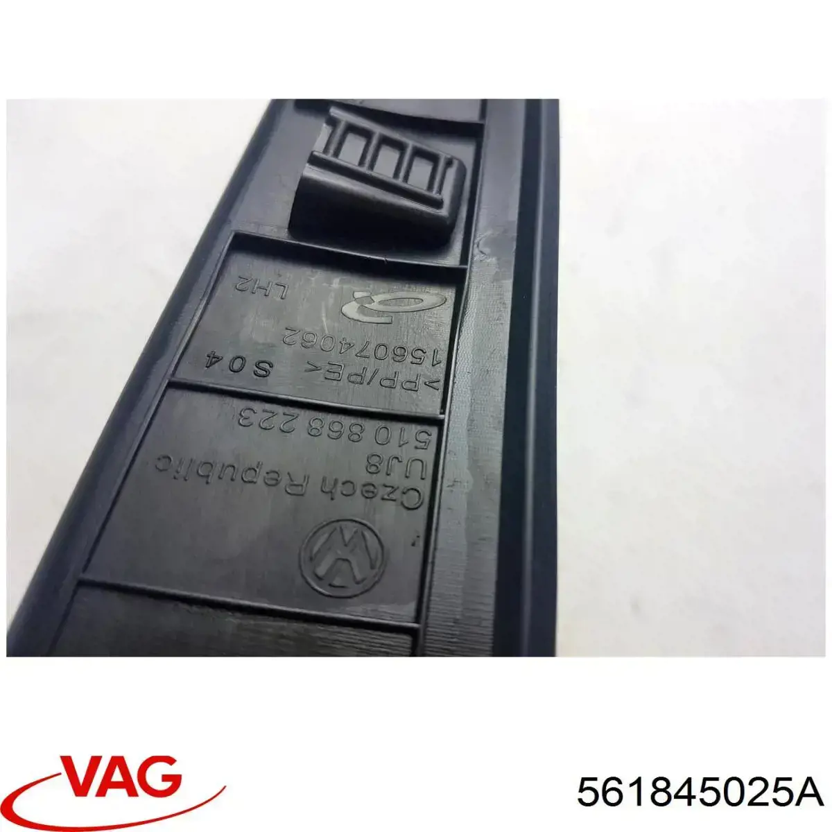 Стекло задней двери, левой VAG 561845025A цена, от 10.14 USD