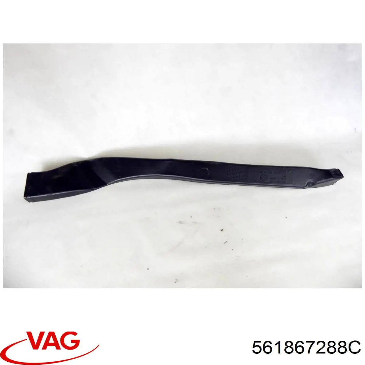 Обшивка стойки кузова внутренняя задняя правая 561867288C VAG