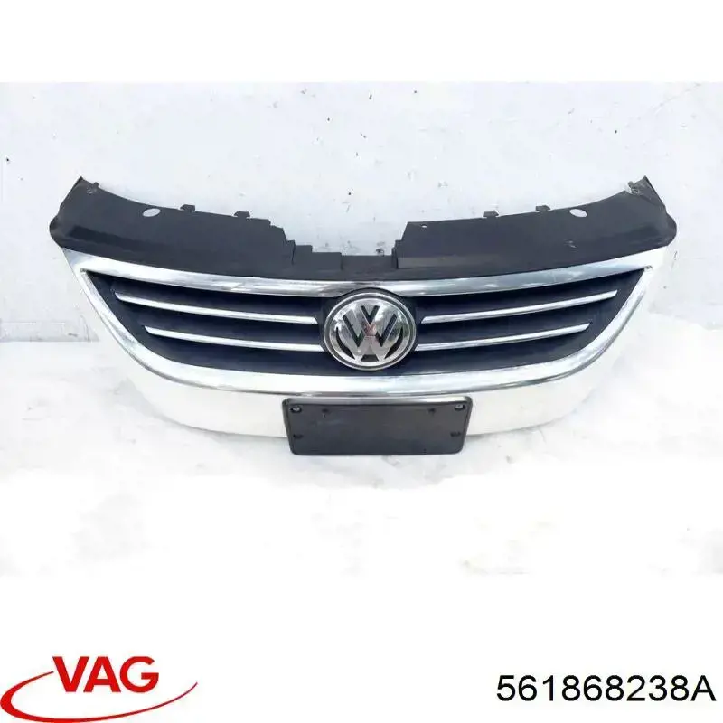 Купить 561868238A VAG Обшивка стойки кузова внутренняя передняя правая