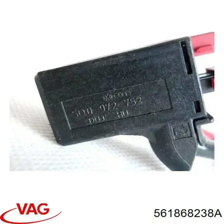 Обшивка стойки кузова внутренняя передняя правая VAG 561868238A цена, от 2.53 USD
