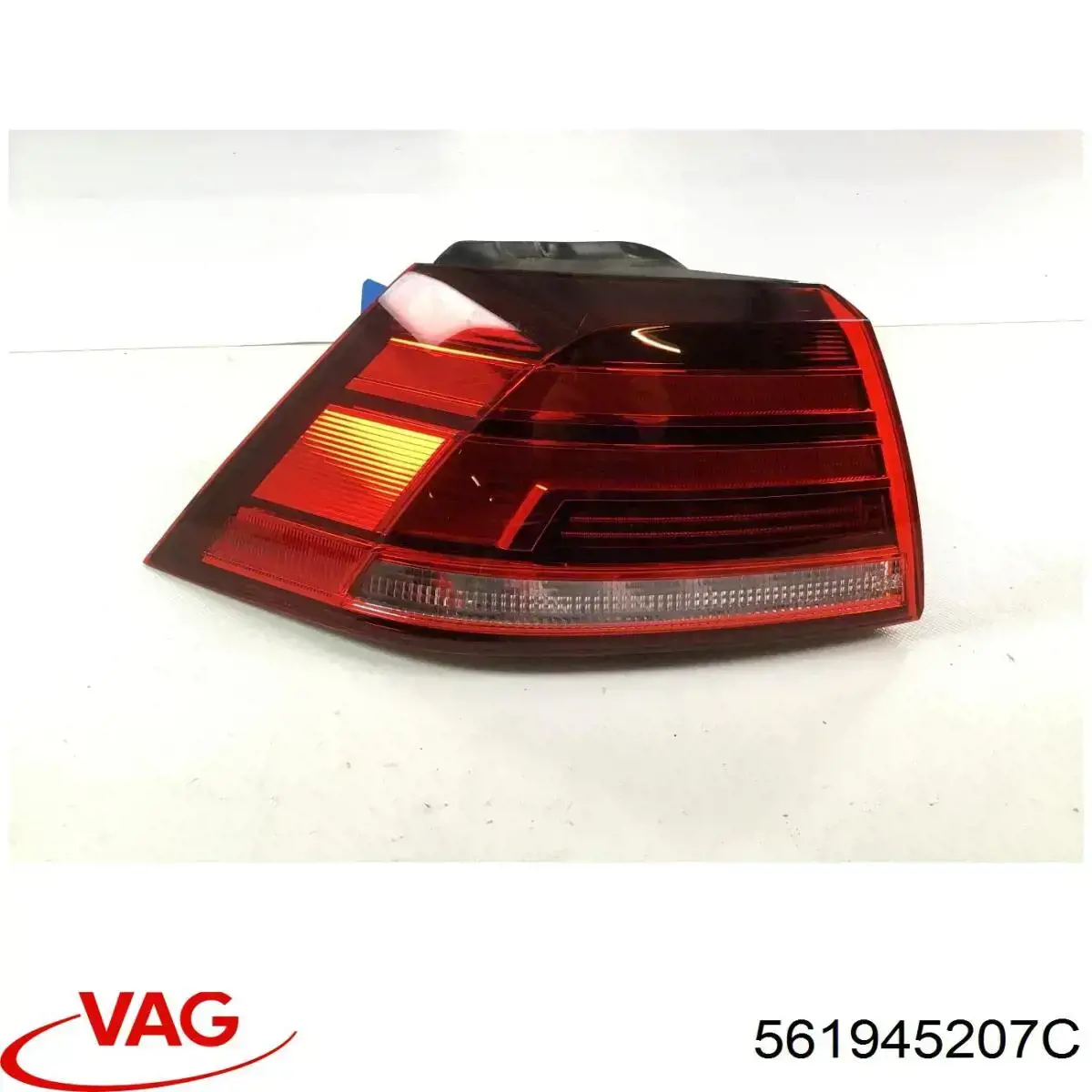 Задняя левая внешняя фара VAG 561945207C цена, от 282.77 USD