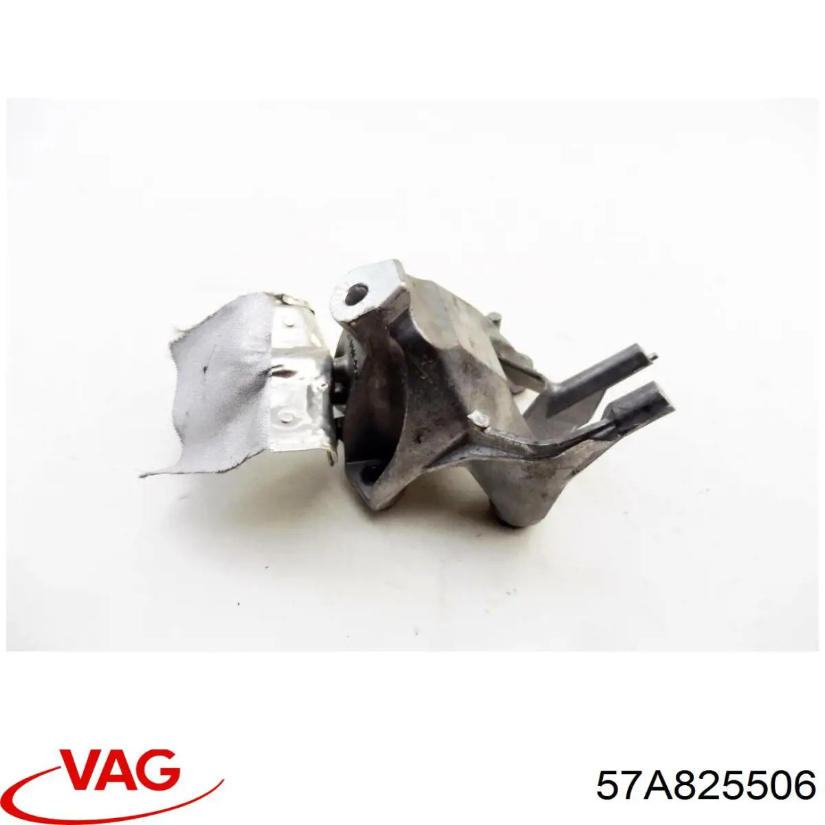 Защита днища правая 57A825506 VAG