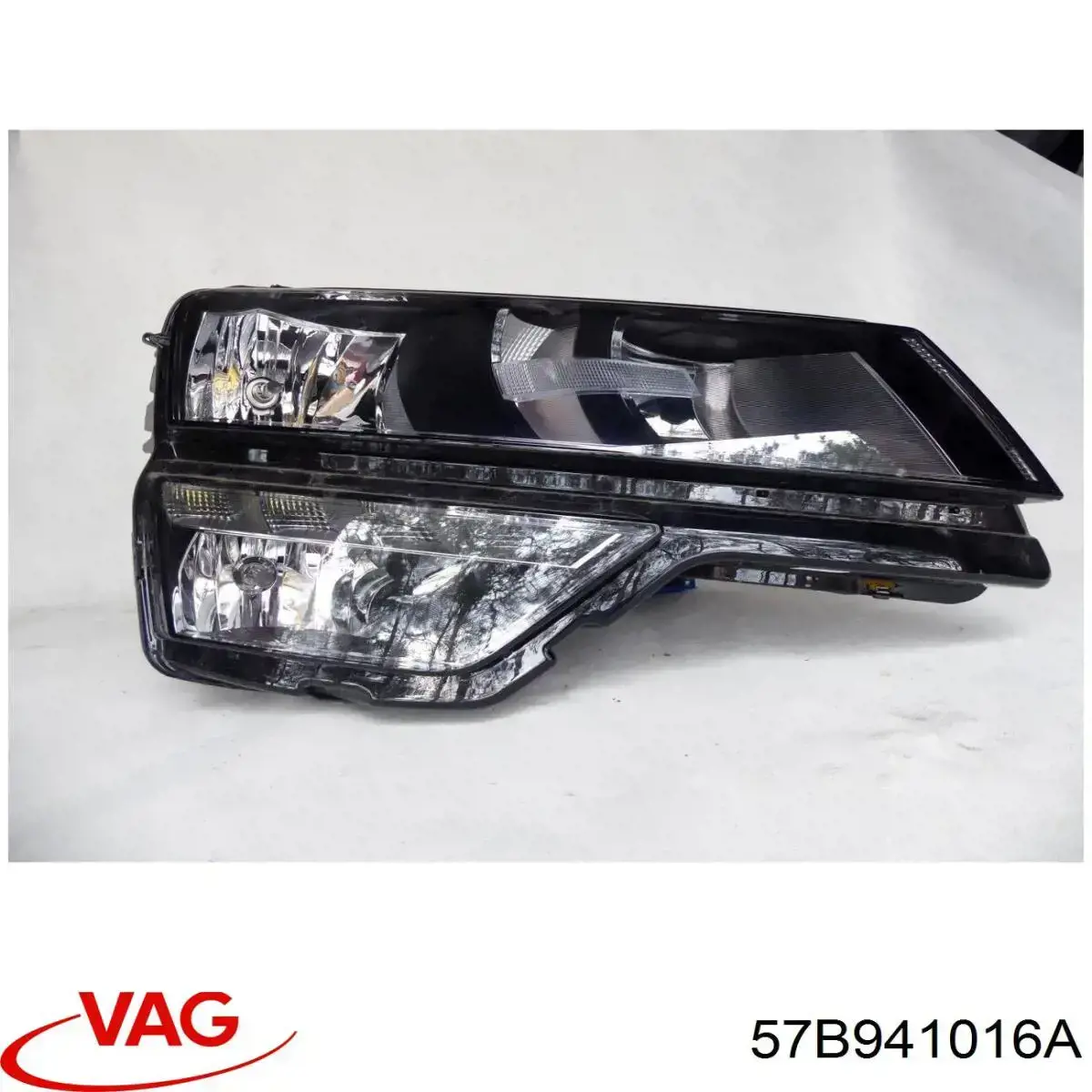 Правая блок фара VAG 57B941016A цена, от 417.05 USD