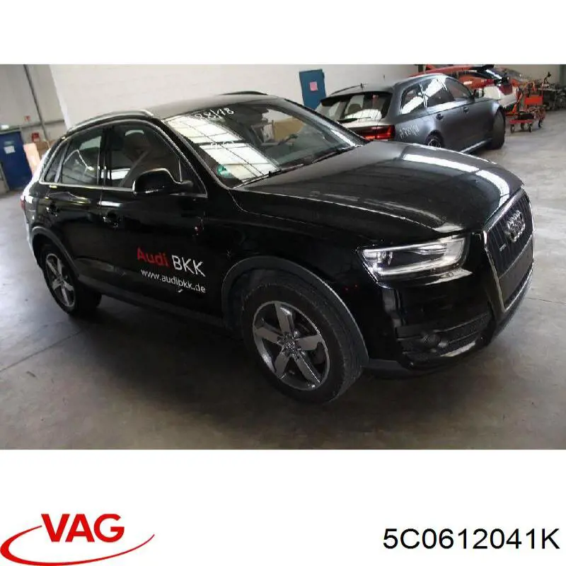 Купить 5C0612041K VAG Заглушка буксировочного крюка
