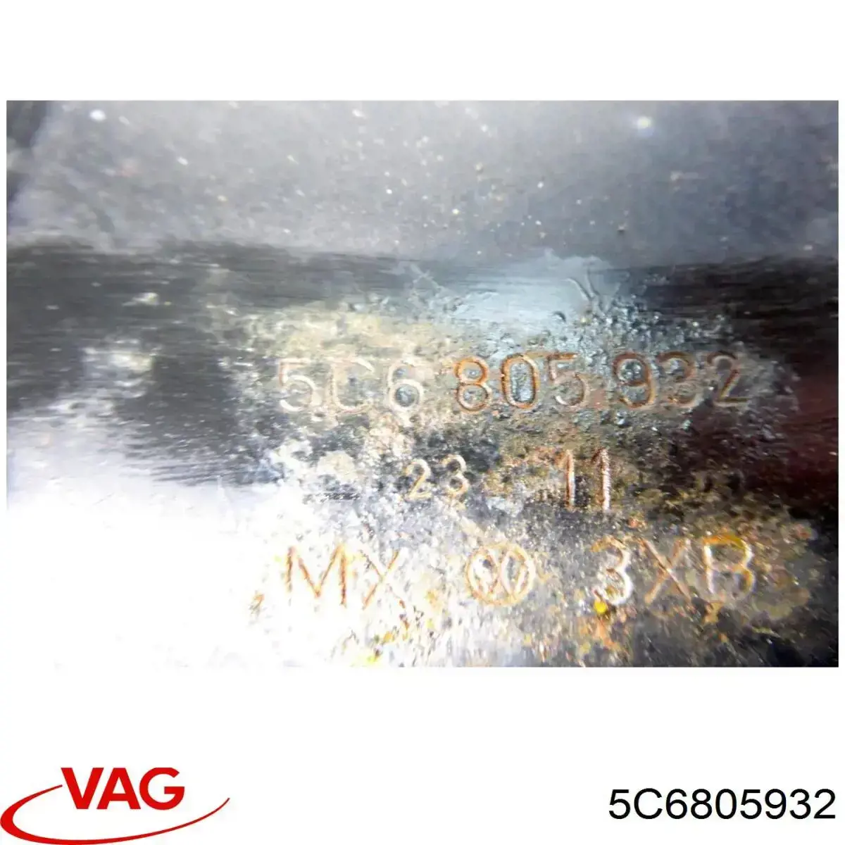 Купить 5C6805932 VAG Кронштейн (адаптер) крепления фары передней правой