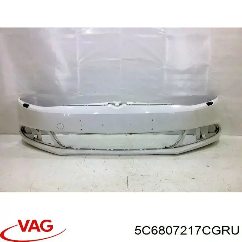 5C6807217CGRU VAG Бампер передний в сборе