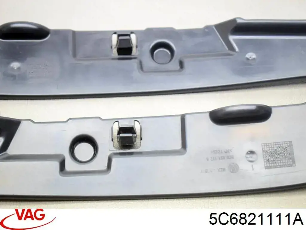Уплотнитель крыла 5C6821111A VAG