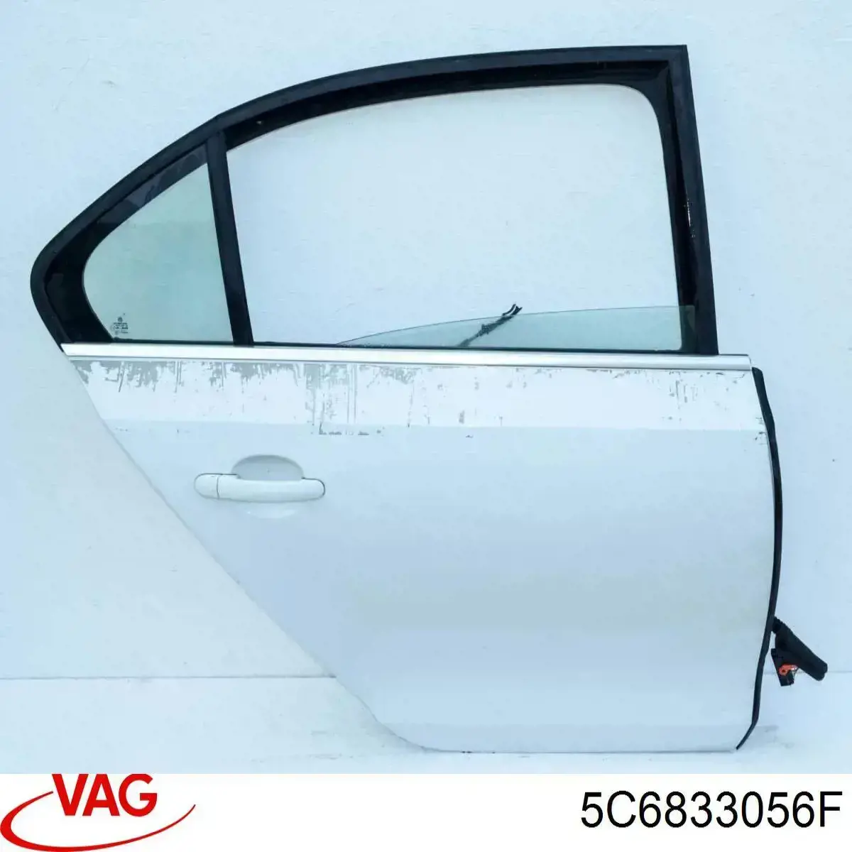 Дверь задняя правая 5C6833056F VAG