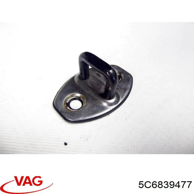  VAG 5C6839477