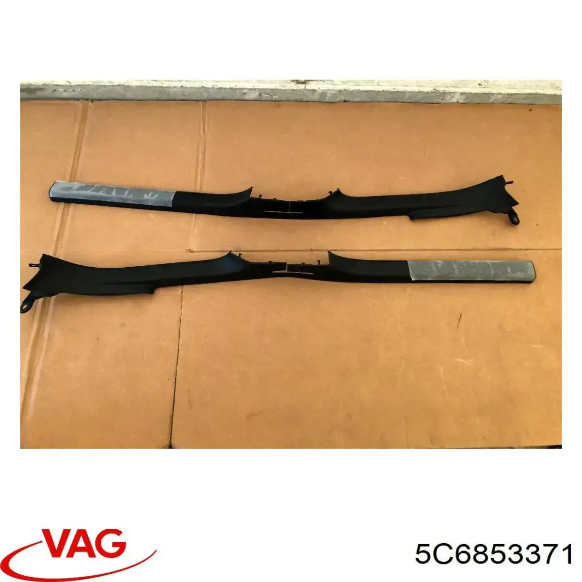  VAG 5C6853371