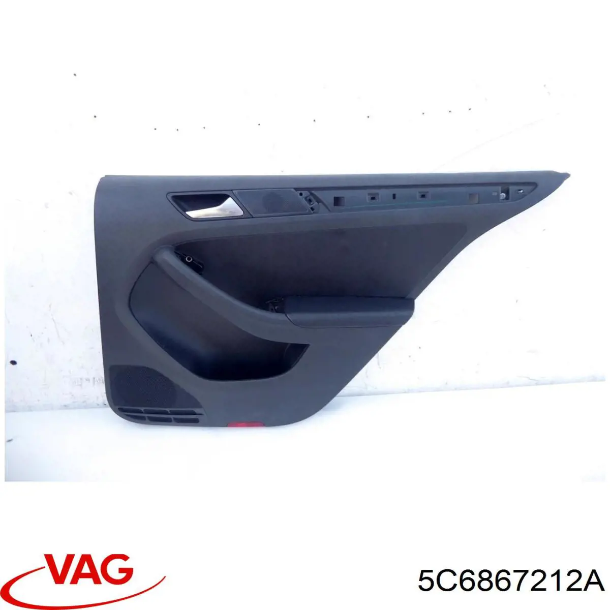 5C6867212A VAG Обшивка-облицовка задней двери, правой, внутренняя