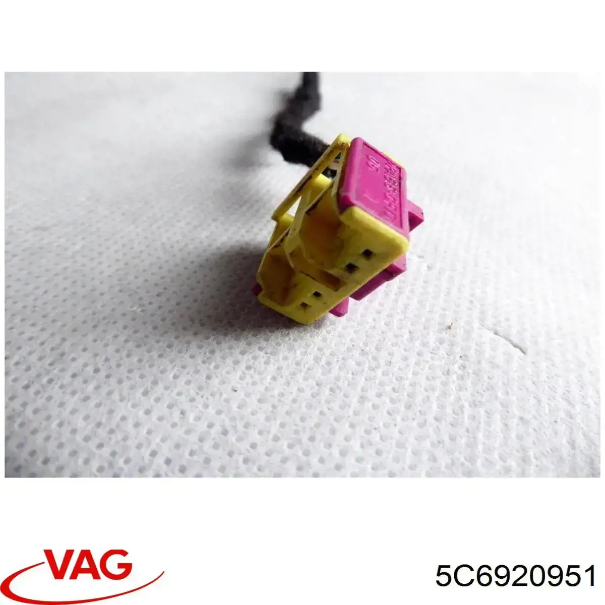 Панель приборов 5C6920951 VAG