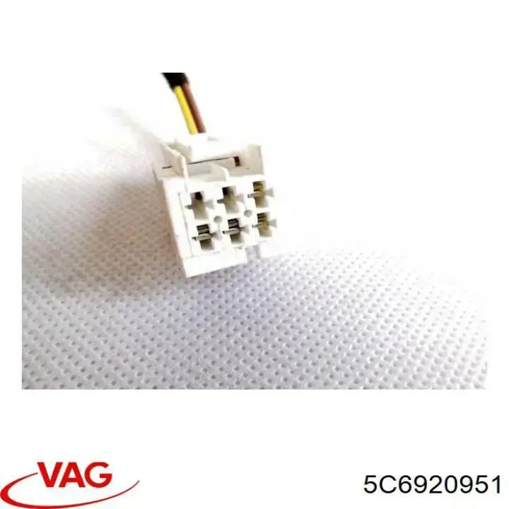 5C6920951 VAG Щиток приборов