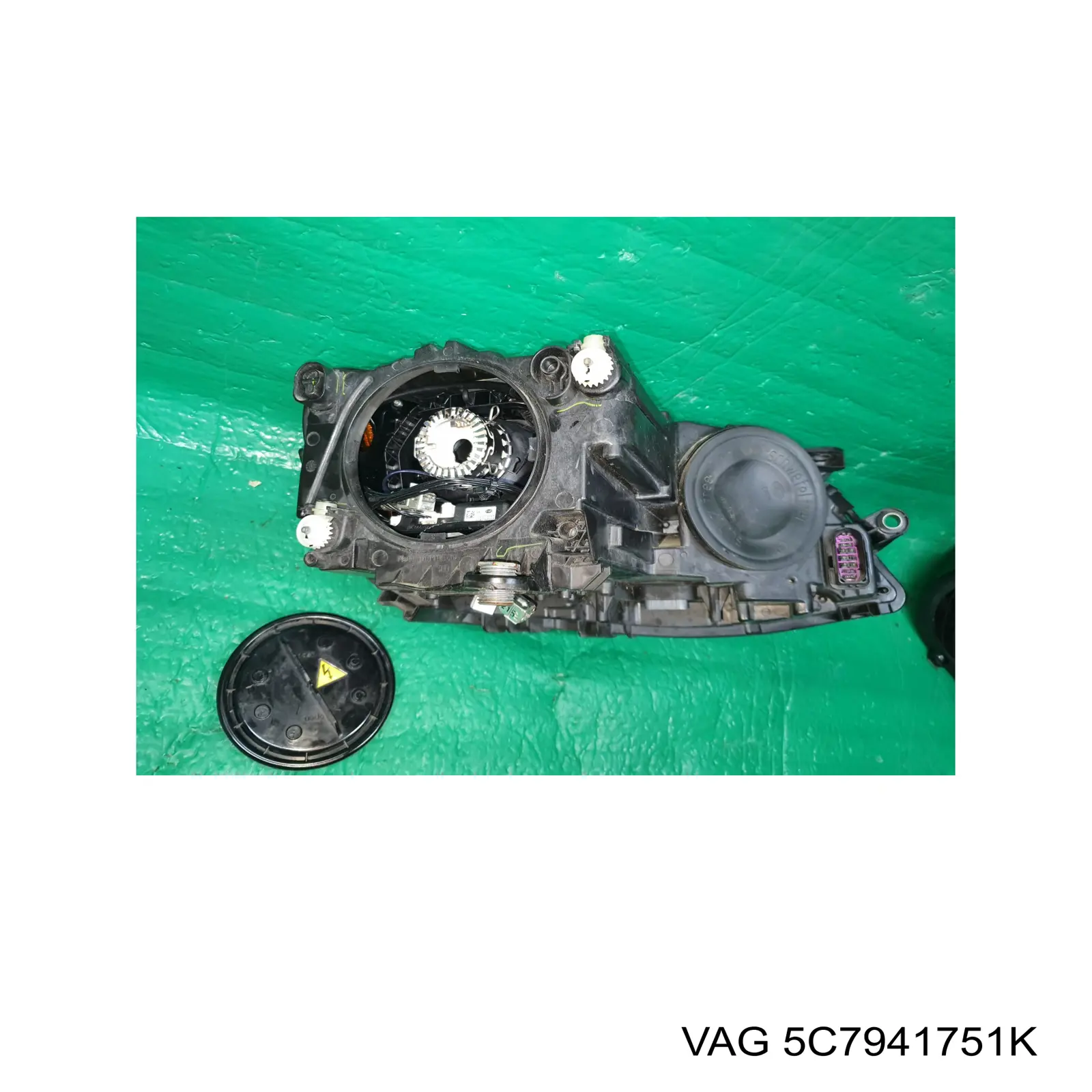 Левая фара 5C7941751K VAG