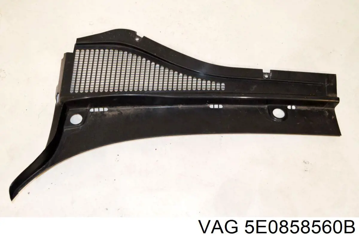 Купить 5E0858560B9B9 VAG Накладка рулевой колонки