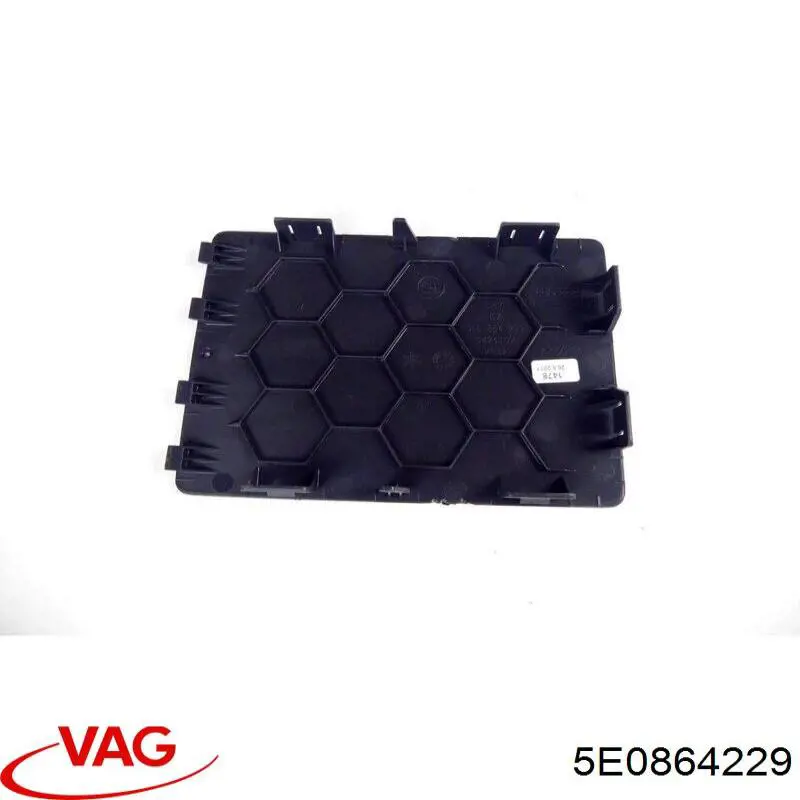 5E0864229 VAG Пепельница центральной консоли