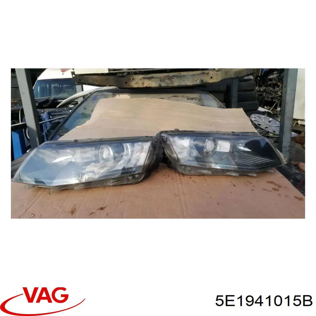 Левая фара LPO462 Magneti Marelli