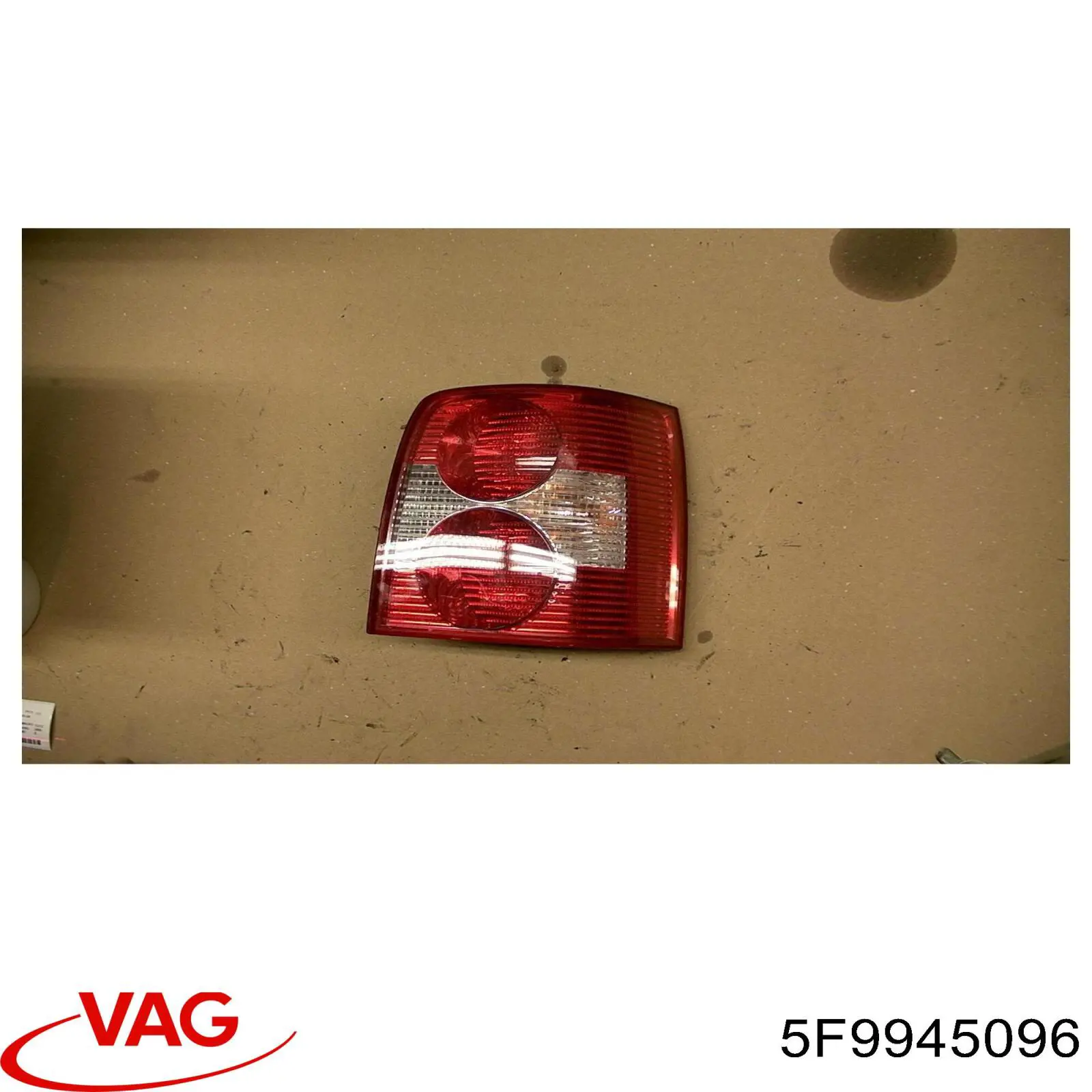 Фара задняя правая внешняя VALEO 45323 цена, от 106.11 USD